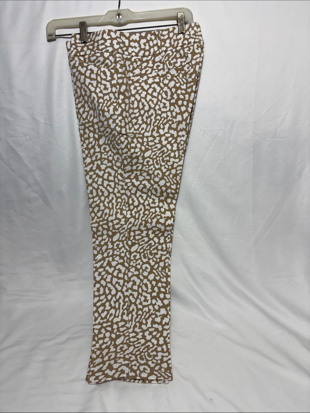 Women's Tan and White Printed Capris - Sleek Everyday Style